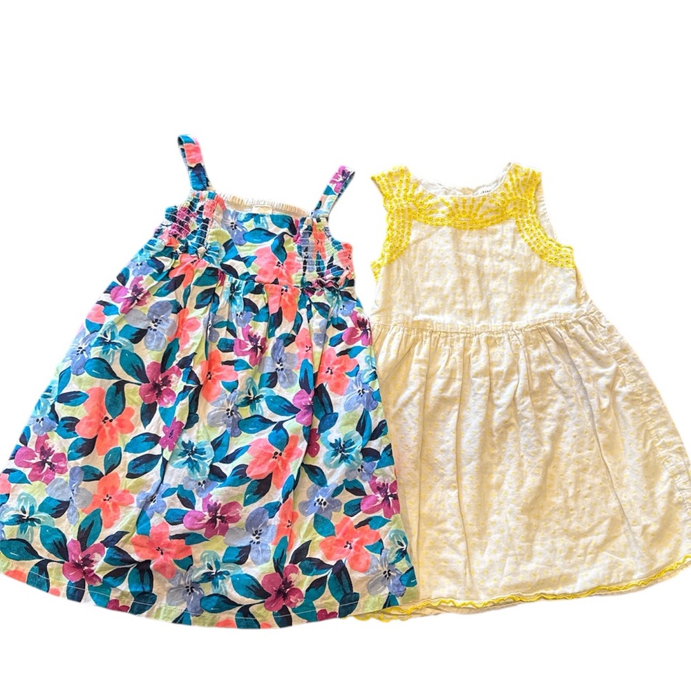 Bundle Of 2 Girl’s Dresses Baby Gap 5yrs Polka Dot Eyelet and Gymboree F…